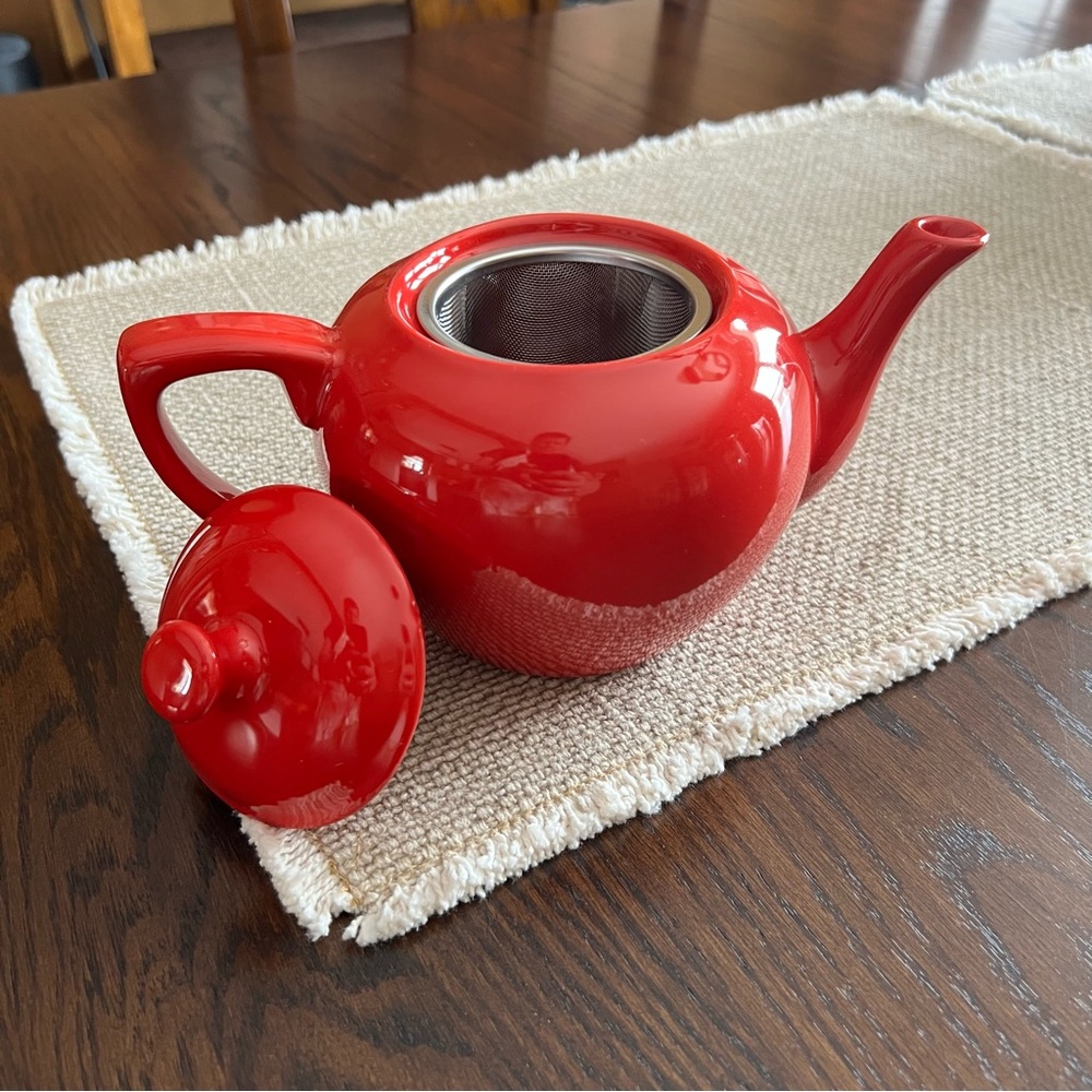 Red Ceramic Teapot with Infuser